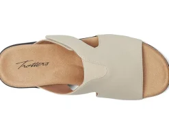 Women Trotters Roxine