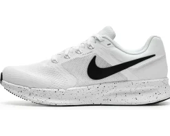 Women Nike Run Swift 3