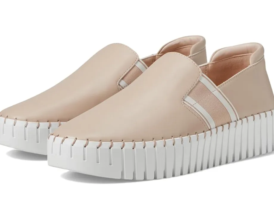 Women Anne Klein Runway