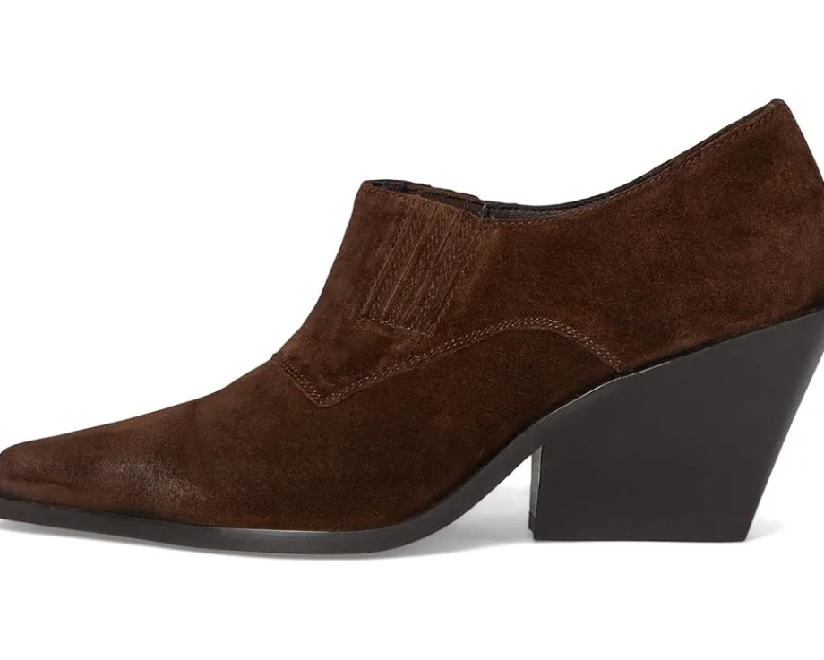 Women Seychelles Seattle