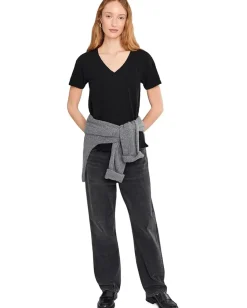 Mod-o-doc Short Sleeve V-Neck Boxy Tee Black