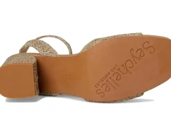 Women Seychelles Simple Pleasures