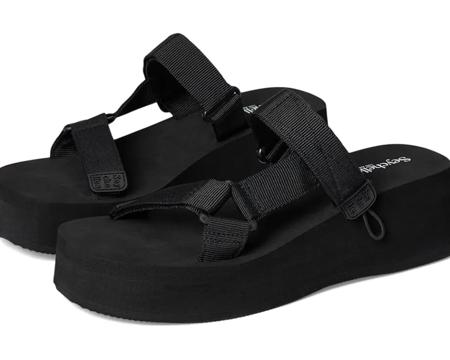 Women Seychelles Skip to Me