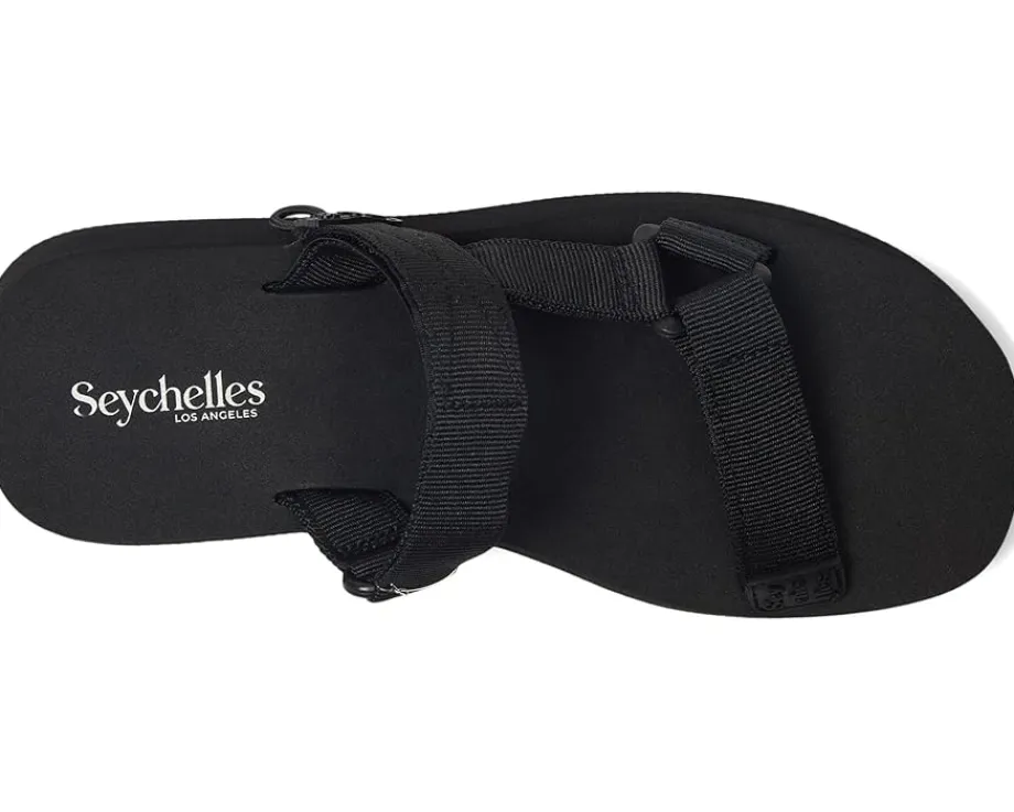 Women Seychelles Skip to Me