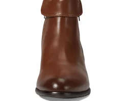 Eric Michael Sonia Cognac Hot