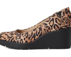 Women Naturalizer Soul About Time