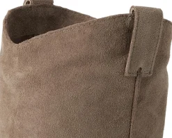 Steve Madden Stetson Taupe Suede Hot