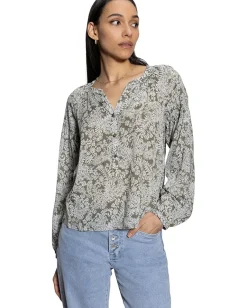 Women Sanctuary Sunday's Best