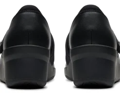 Women Clarks Suttyn May