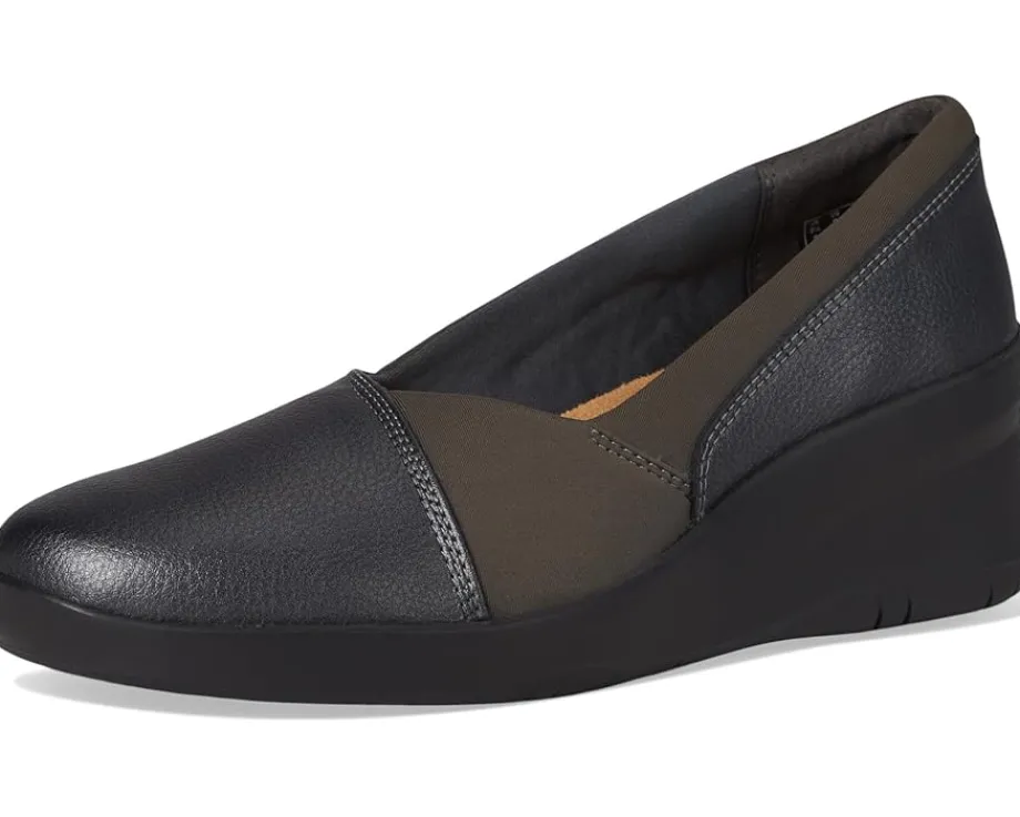 Women Clarks Suttyn Walk
