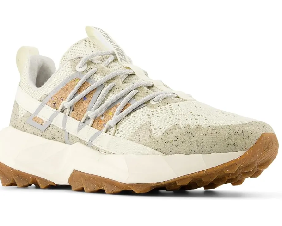 Women New Balance Tektrel