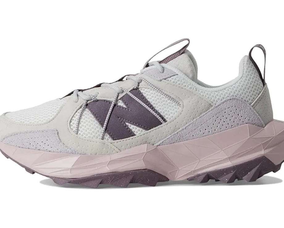 Women New Balance Tektrel