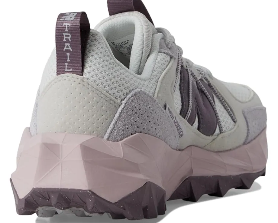 Women New Balance Tektrel