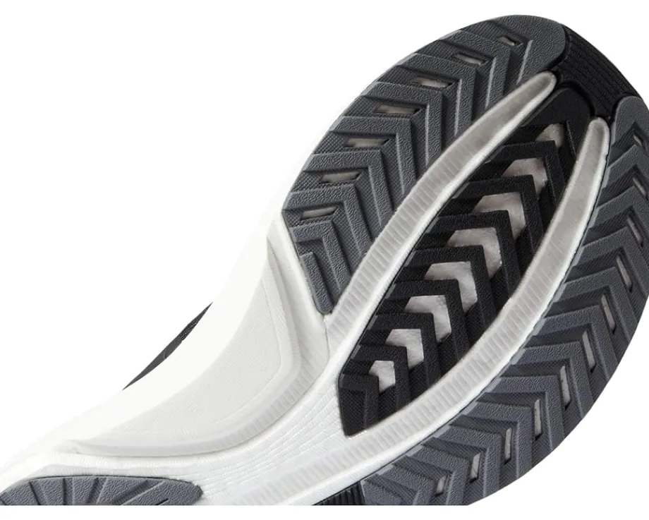 Women Saucony Tempus