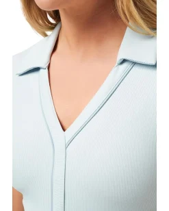 Women TravisMathew Tropical Outlook