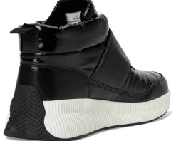 Women Nine West Tumble