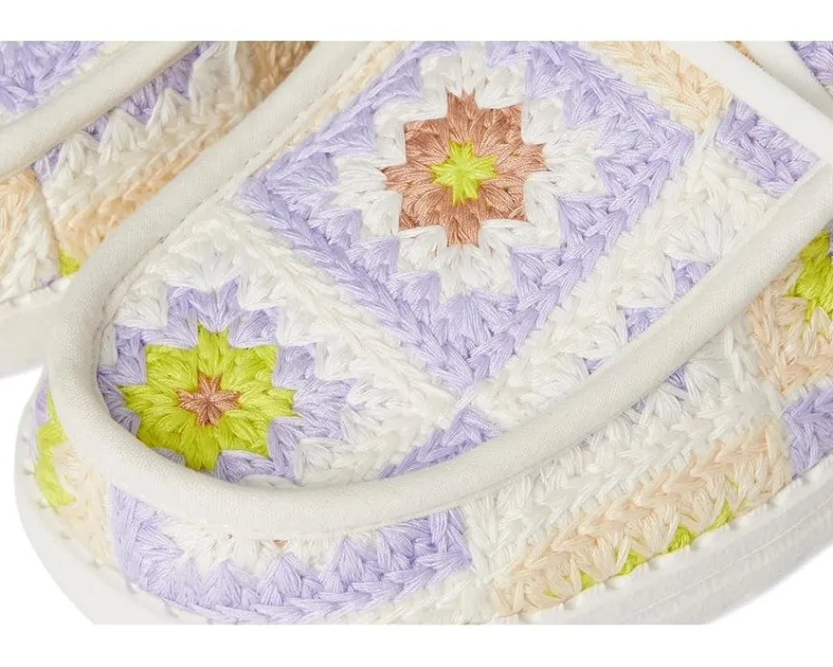 Women Hey Dude Wendy Cottage Crochet