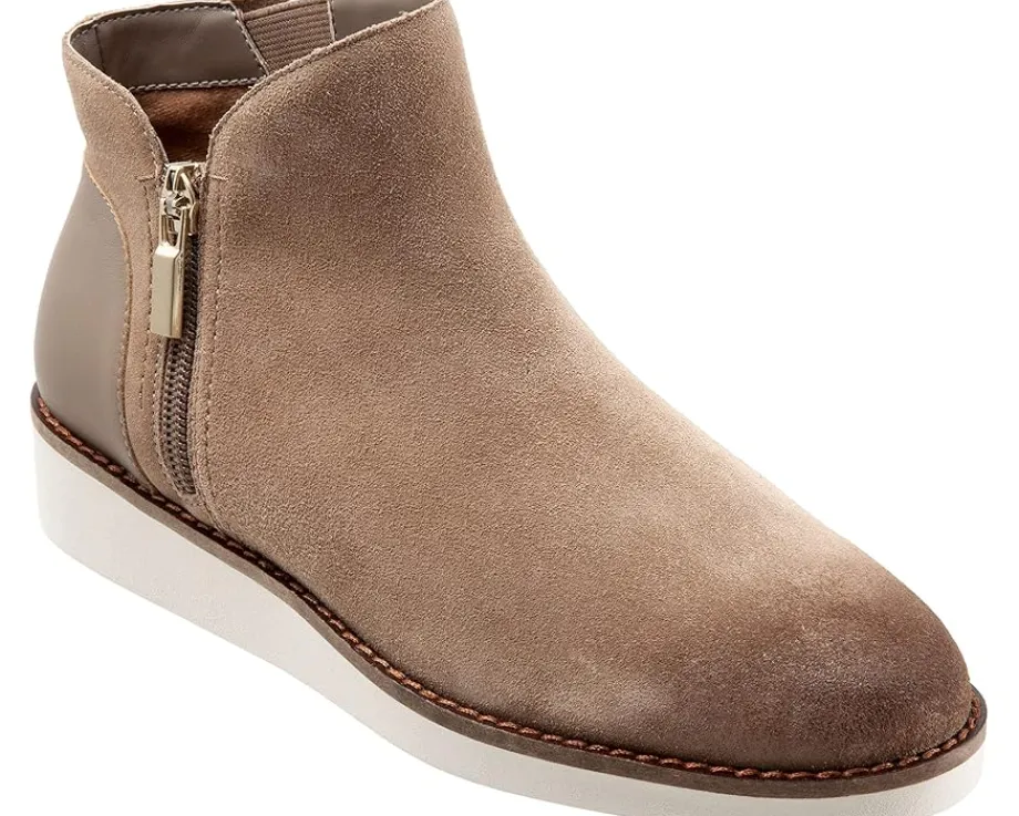 Women SoftWalk Wesley