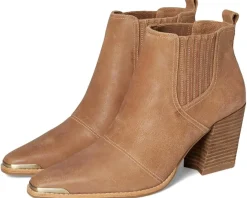 Donald Pliner Wilis Camel