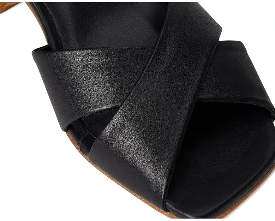 Women Andre Assous Winona