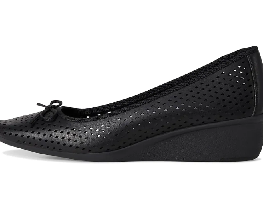 Women Anne Klein Winslet