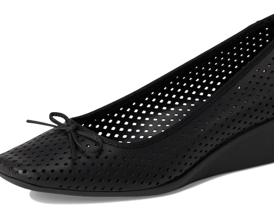 Women Anne Klein Winslet