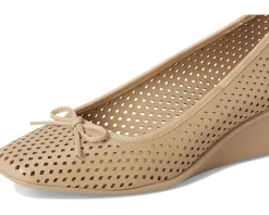 Women Anne Klein Winslet