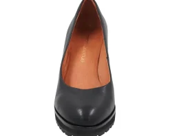 Andre Assous Women's Lucky Pump Discount