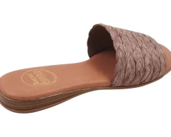 Andre Assous Women's Nahala Featherweight Flat Sandal Hot