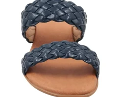 Women Andre Assous Women's Naria Featherweight Flat Sandal