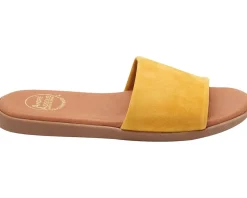 Andre Assous Women's Paloma Featherweight Flat Sandal Clearance