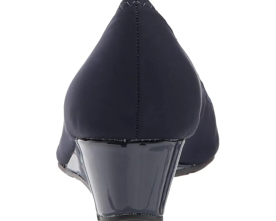 Bandolino Women's Tad Hot