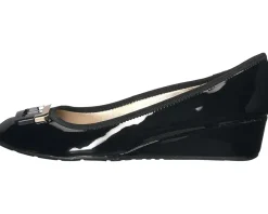 Bandolino Women's Tad Best