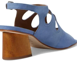 Women Bernardo Women's Lainey