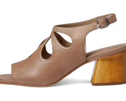 Bernardo Women's Lainey Outlet