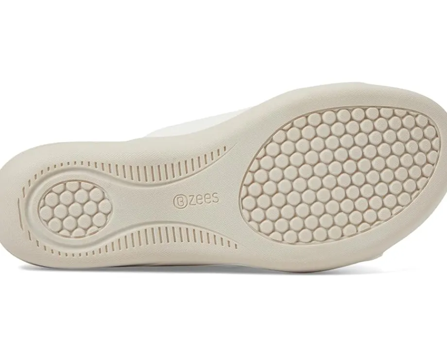 Women Bzees Women's Carefree Wedge Sandals