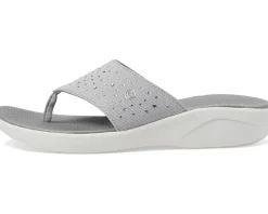 Bzees Women's Cruise Bright Wedge Sandals Outlet