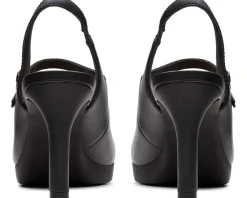 Women Clarks Women's Ambyr 2 Grace