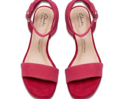 Women Clarks Women's AmbyrLyn Bay