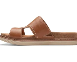 Women Clarks Women's Arwell Walk