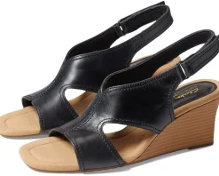 Clarks Women's Kyarra Aster Sale