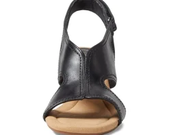 Clarks Women's Kyarra Aster Sale