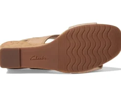 Women Clarks Women's Kyarra Faye