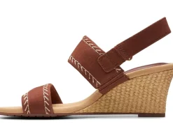 Clarks Women's Kyarra Rose Hot