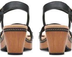 Women Clarks Women's Seannah Way