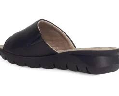 CLOUD Women's Maneuver Discount