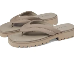 Donald Pliner Women's Barbera New