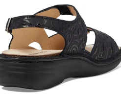 Finn Comfort Women's Barbuda Hot
