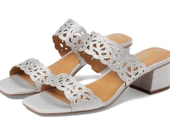 Women J. Renee Women's Keetana