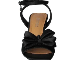 Women J. Renee Women's Nishia